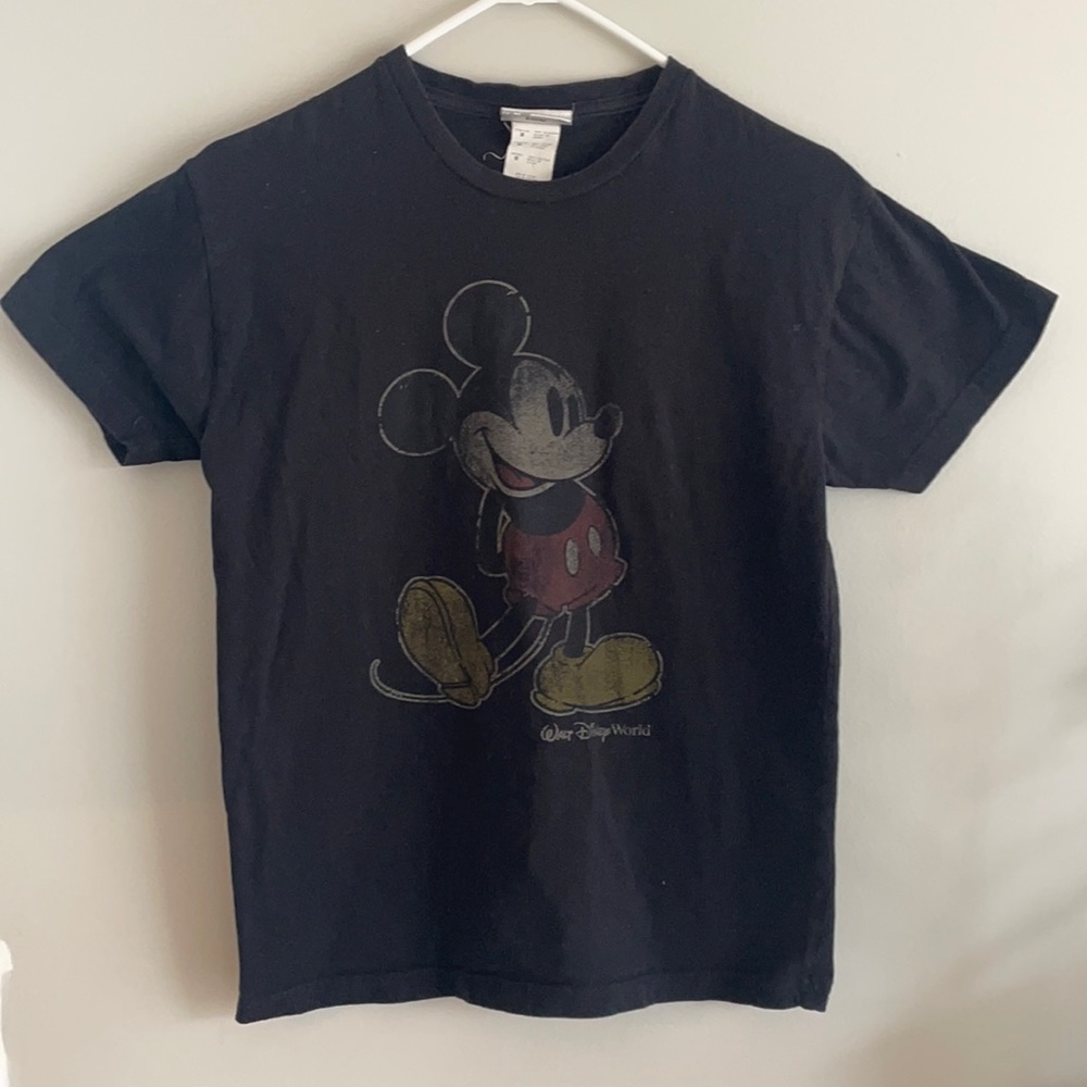 Women’s Disney Mickey tshirt